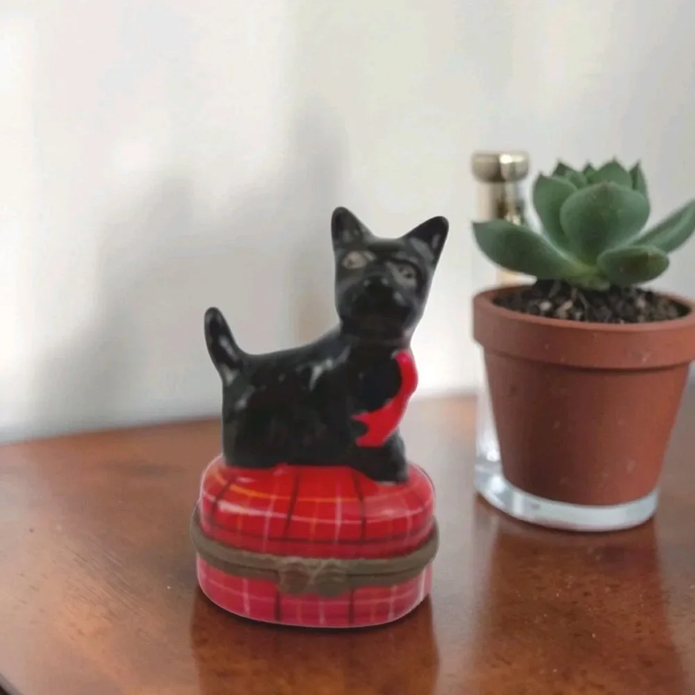 Scottie Scottish Terrier Dog On Red Pillow Porcelain Brass Trinket Box